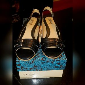 Easy Spirit Aria Sandals